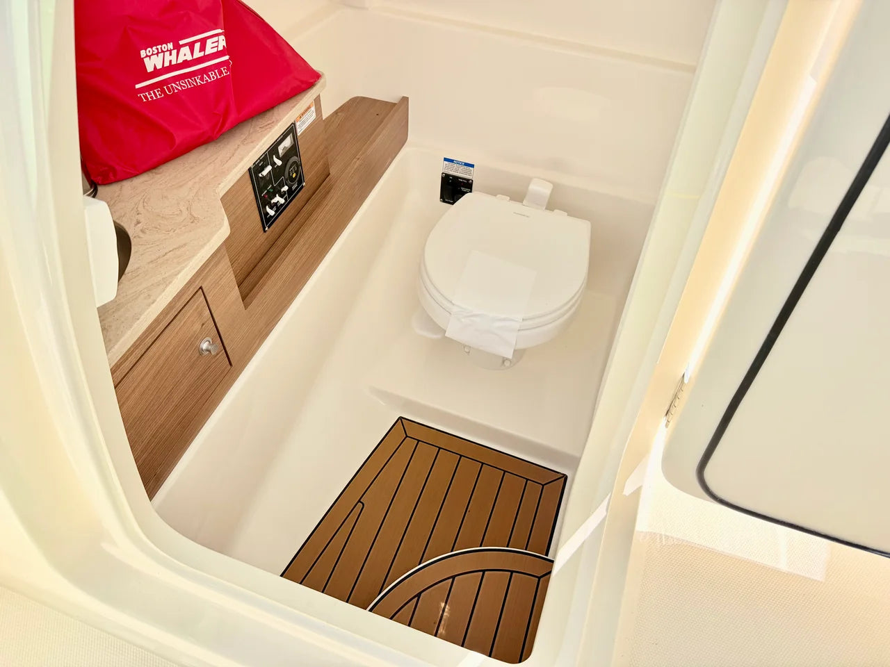 2026 Boston Whaler 280 Vantage 28.0 feet, St Petersburg, FL #57