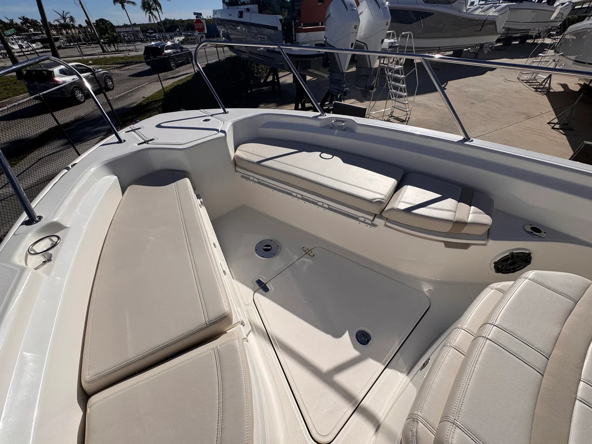 2026 Boston Whaler 280 Dauntless 28.0 feet, Stuart, Florida #27
