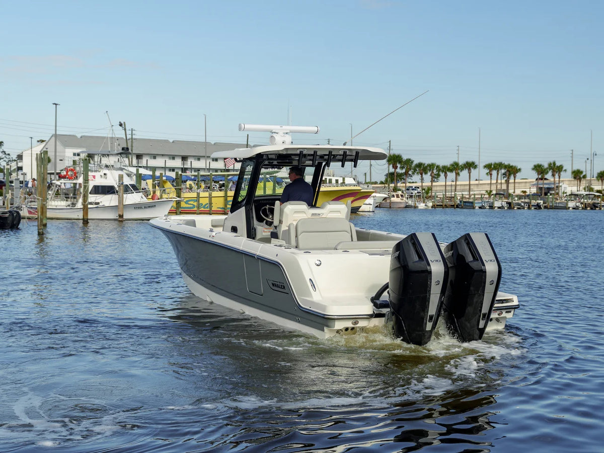 2027 Boston Whaler 330 Outrage 33.0 feet, Panama City, FL #2
