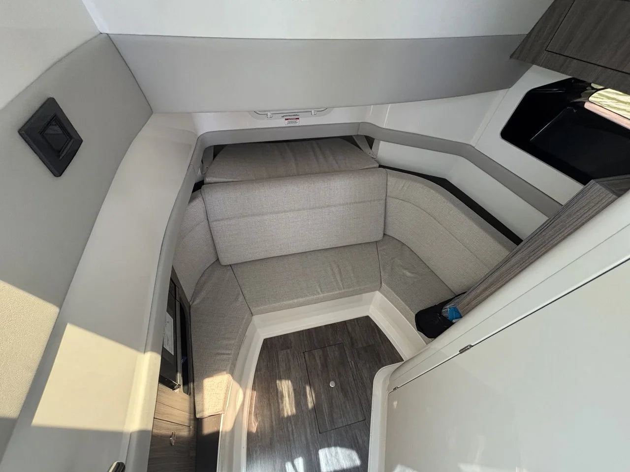 2026 Sea Ray SLX 360 OUTBOARD 36.0 feet, Westbrook, Connecticut #26