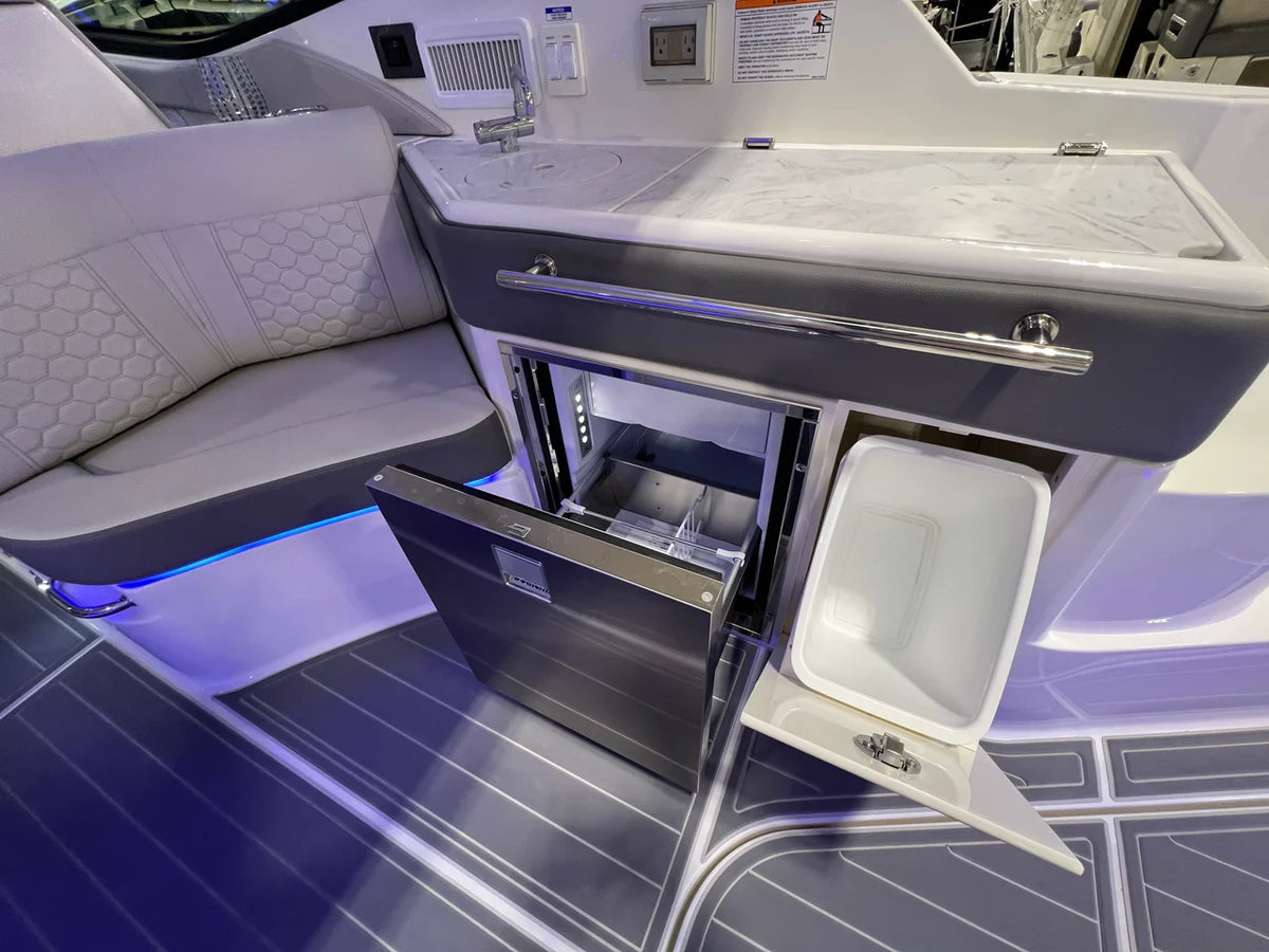 2026 Sea Ray Sundancer 320 Outboard 32.0 feet, Charleston, SC #11