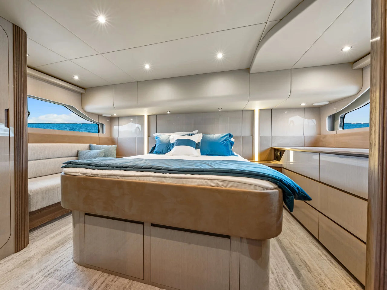 2026 Cruisers Yachts 50 FLY 50.0 feet, Clearwater, Florida #61