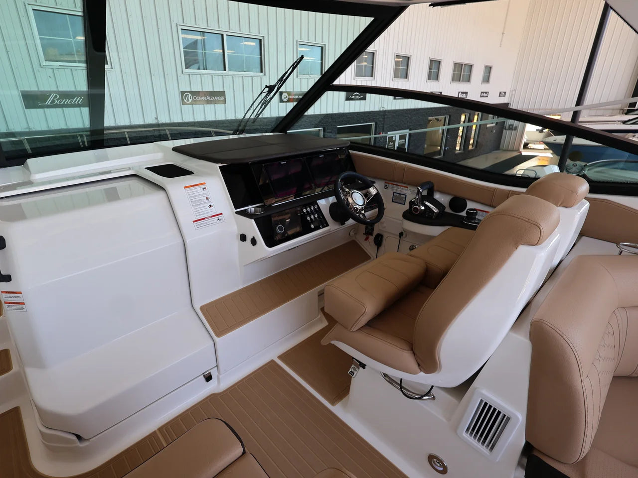2026 Sea Ray Sundancer 320 Outboard 32.0 feet, Naples, Florida #19