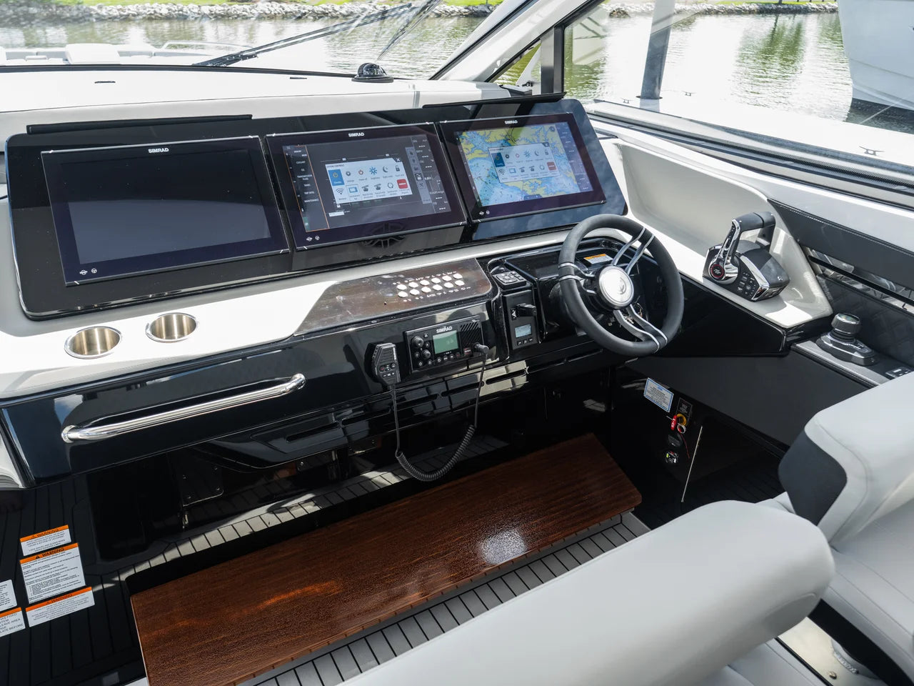 2026 Cruisers Yachts 50GLS OB 50.0 feet, Grasonville, MD #44