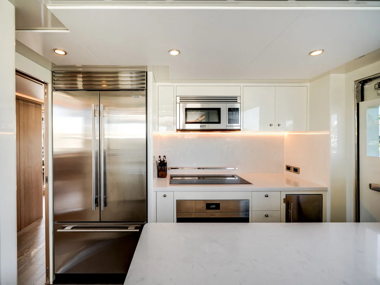 2025 Ocean Alexander 28L 95.0 feet, Jupiter, FL #22