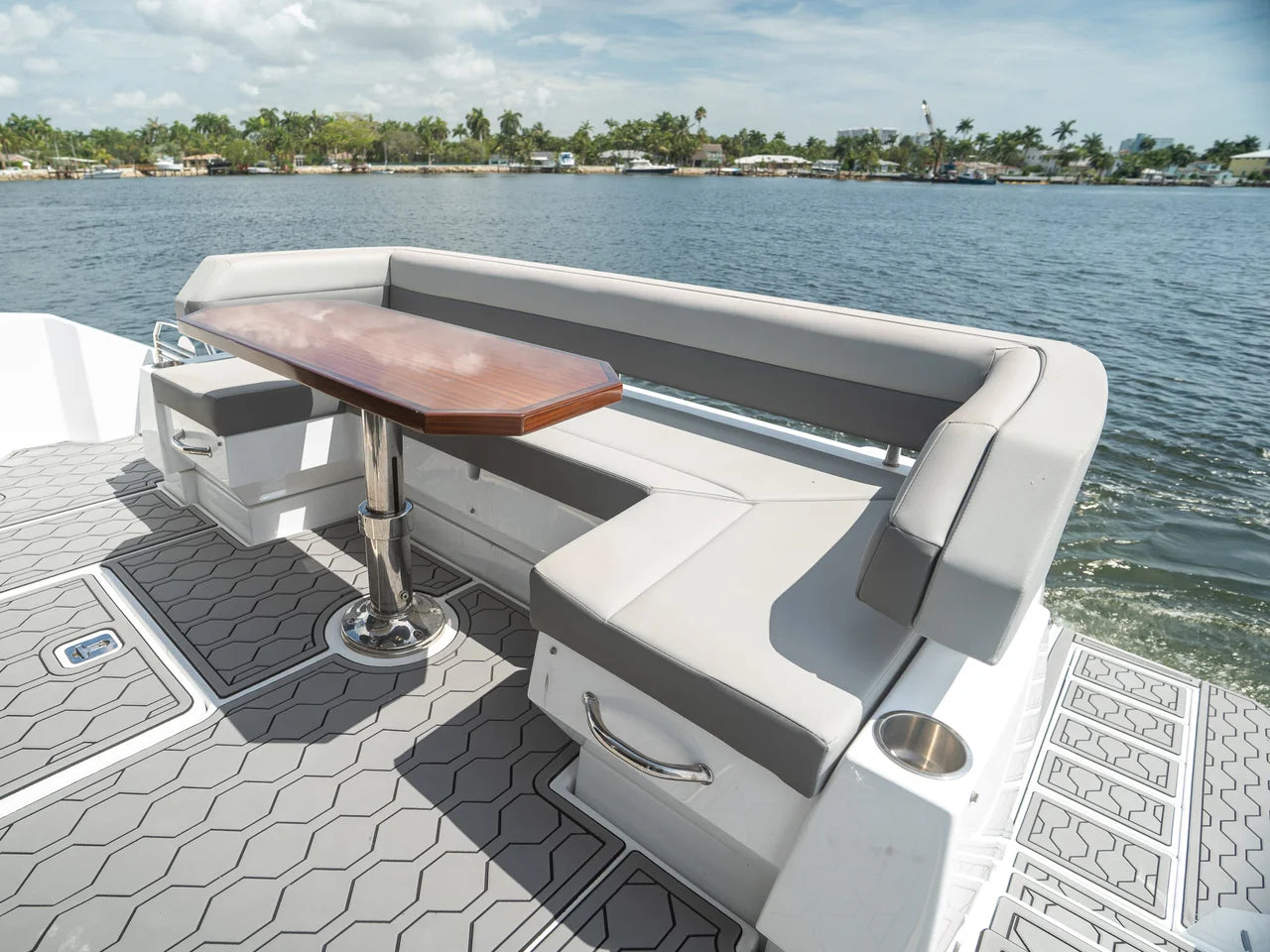 2023 Cruisers Yachts 50 C 50.0 feet, Miami, FL #47
