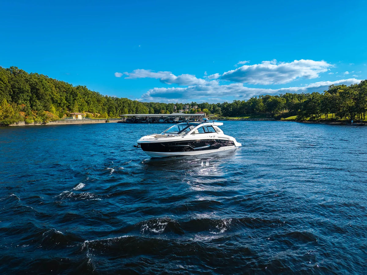 2027 Cruisers Yachts 42 GLS 42.0 feet, Lake Ozark, MO #12