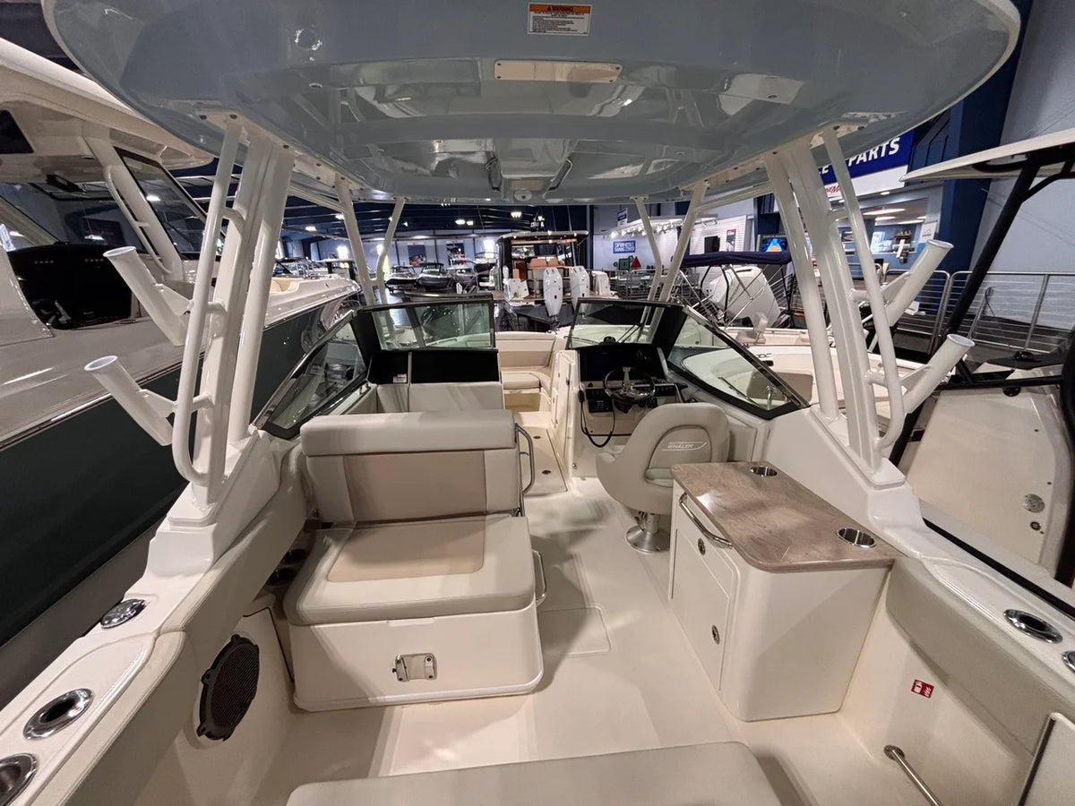 2027 Boston Whaler 240 Vantage 24.0 feet, Clearwater, Florida #3