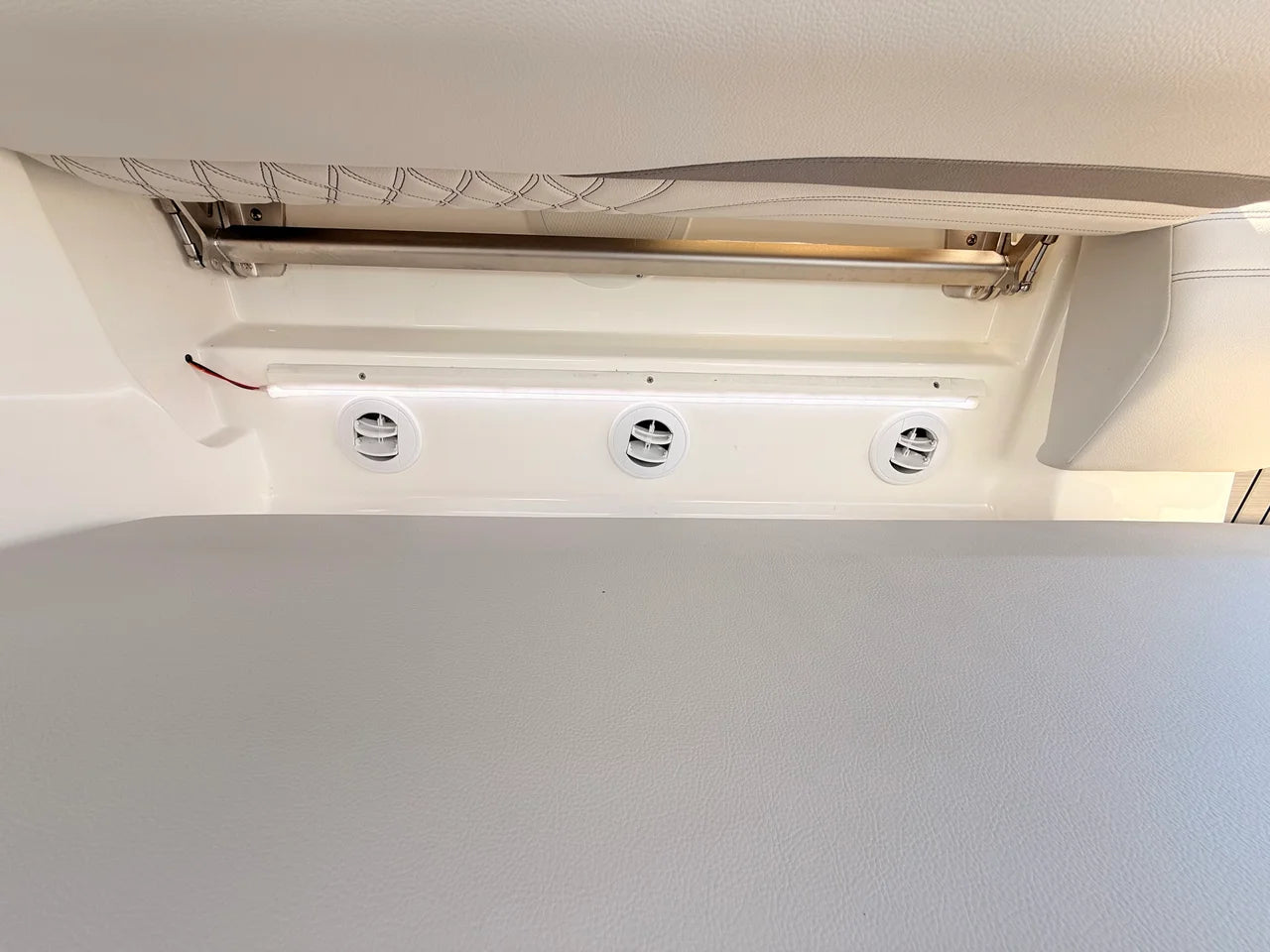 2027 Sea Ray SLX 360 Outboard 36.0 feet, St Petersburg, FL #37