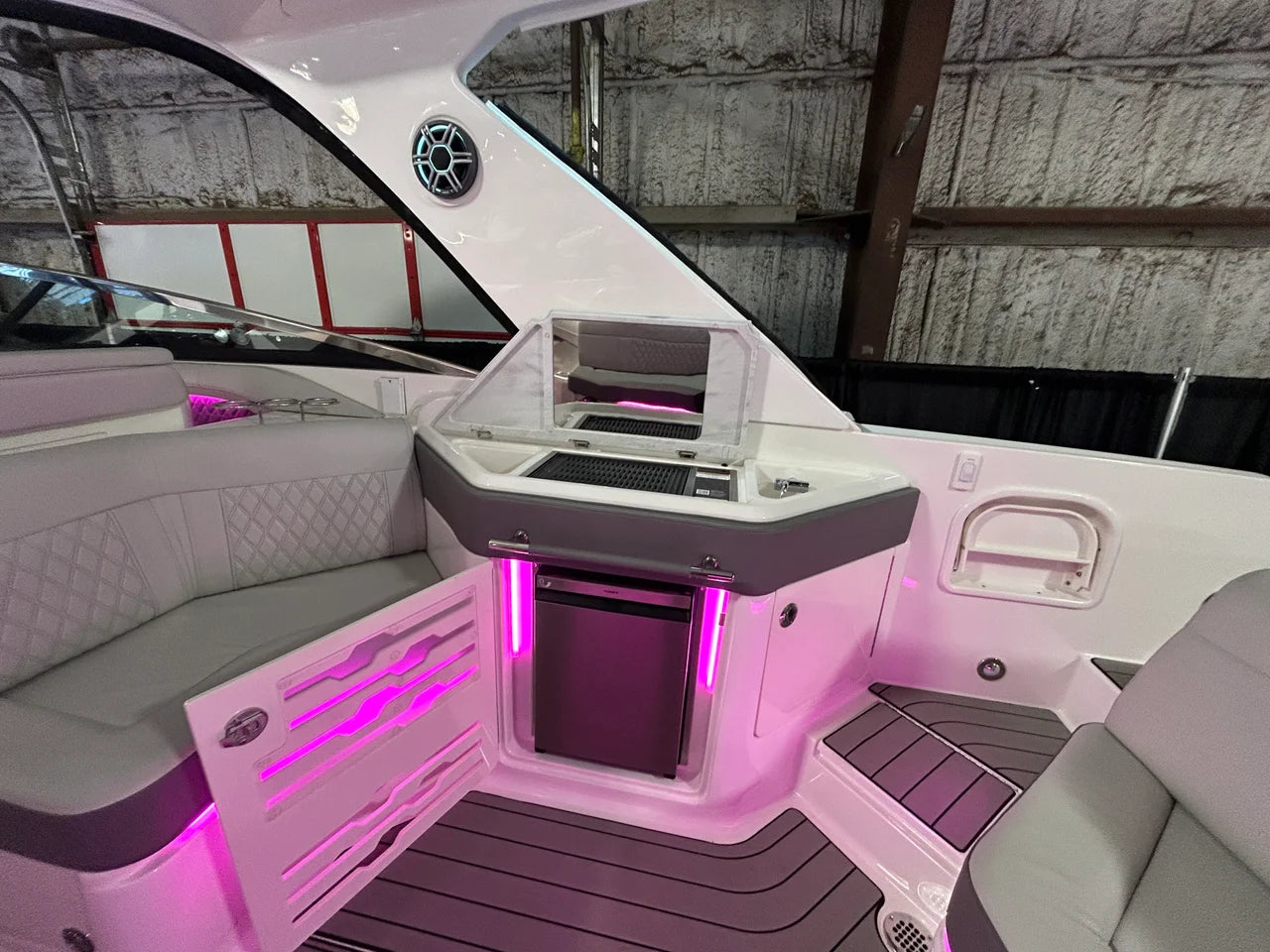 2026 Sea Ray SLX 310 Outboard 31.0 feet, Grasonville, Maryland #24
