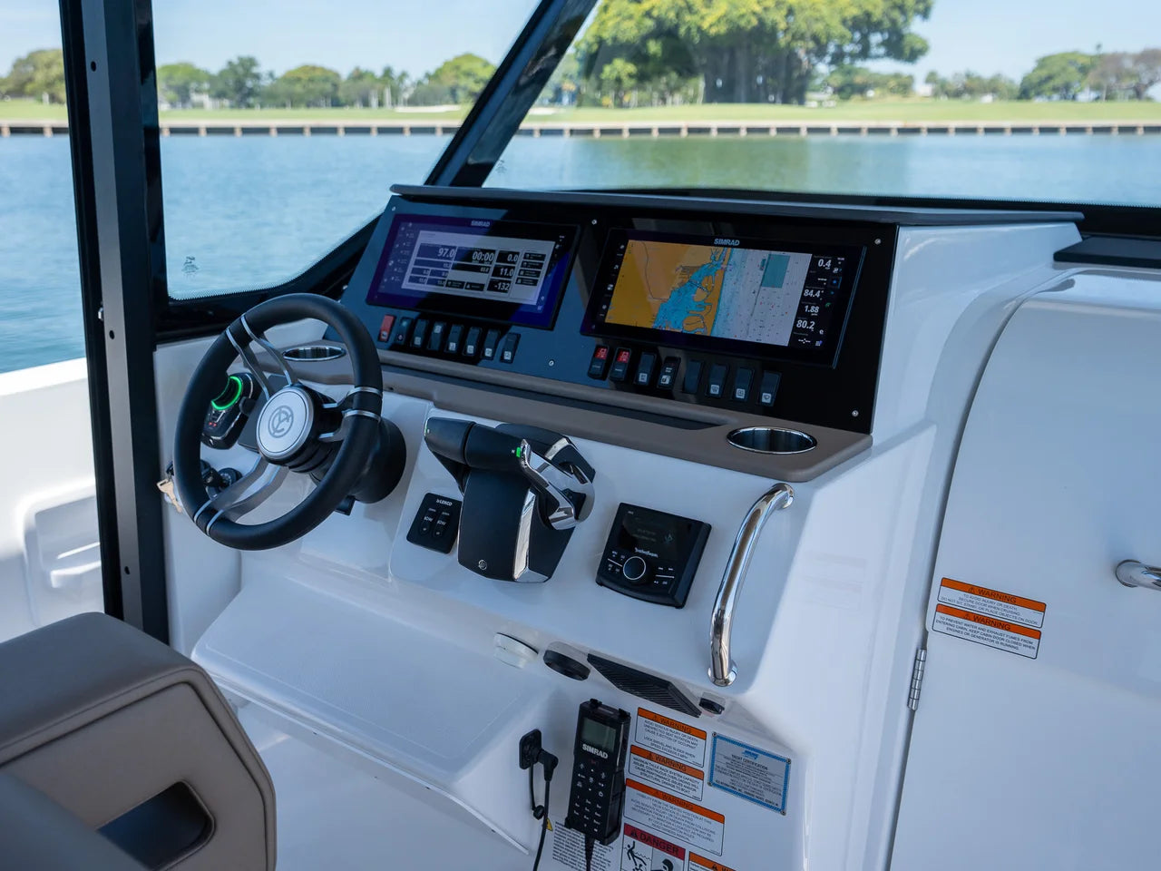 2026 Cruisers Yachts 38 VTR EC 38.0 feet, Miami, FL #16