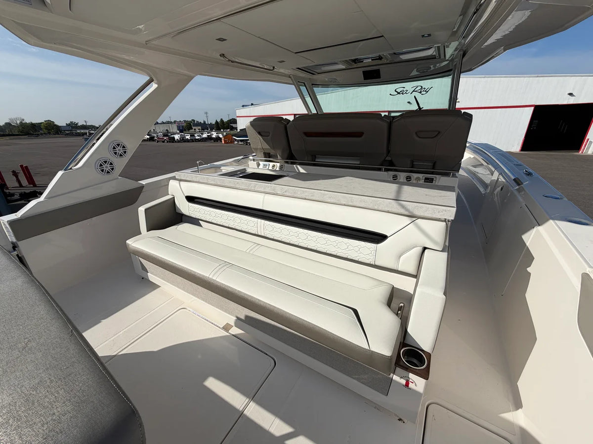 2022 Tiara Yachts 43 LS 43.0 feet, Excelsior, Minnesota #8