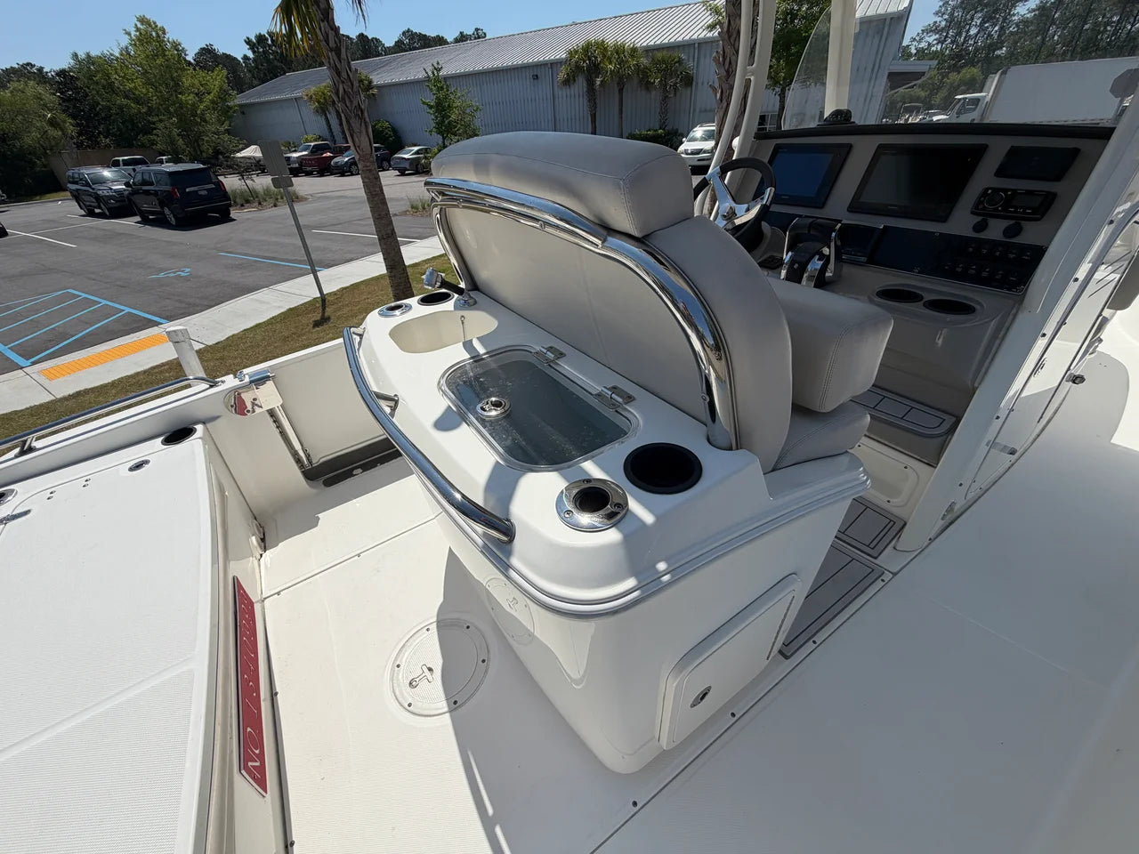 2017 Boston Whaler 270 DAUNTLESS 27.0 feet, Charleston, SC #9