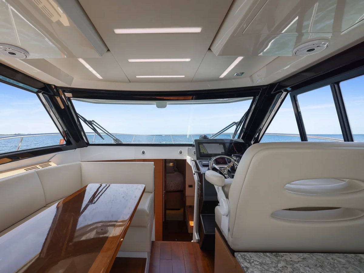2021 Ocean Alexander 45 DIVERGENCE COUPE 45.0 feet, Lighthouse Point, FL #22