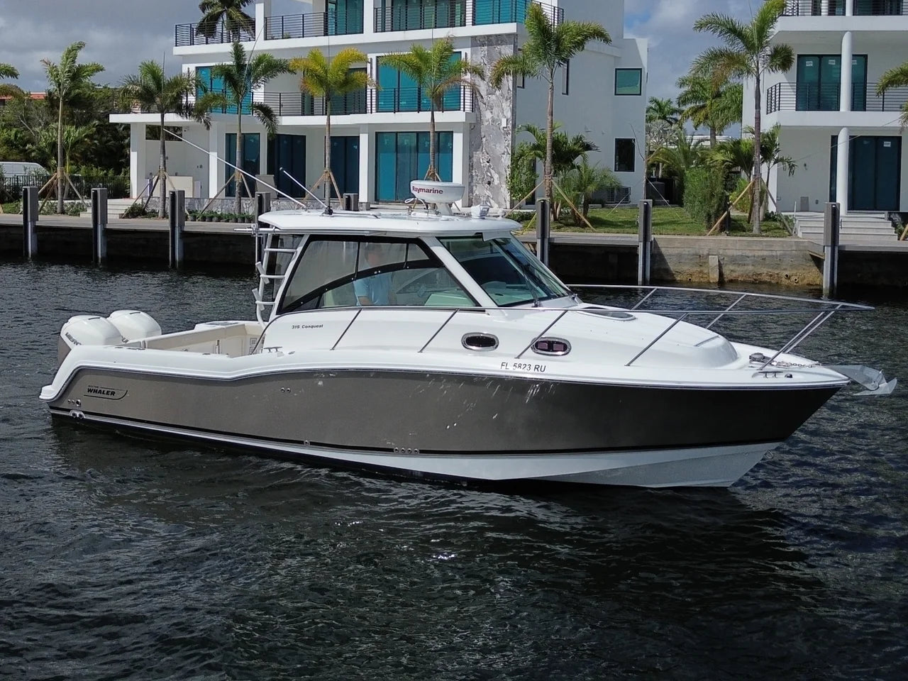 2019 Boston Whaler 315 CONQUEST 31.0 feet, Pompano Beach, Florida #2