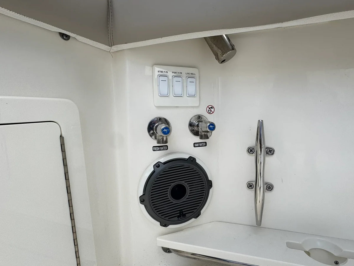 2025 Boston Whaler 365 Conquest 36.0 feet, Naples, Florida #67