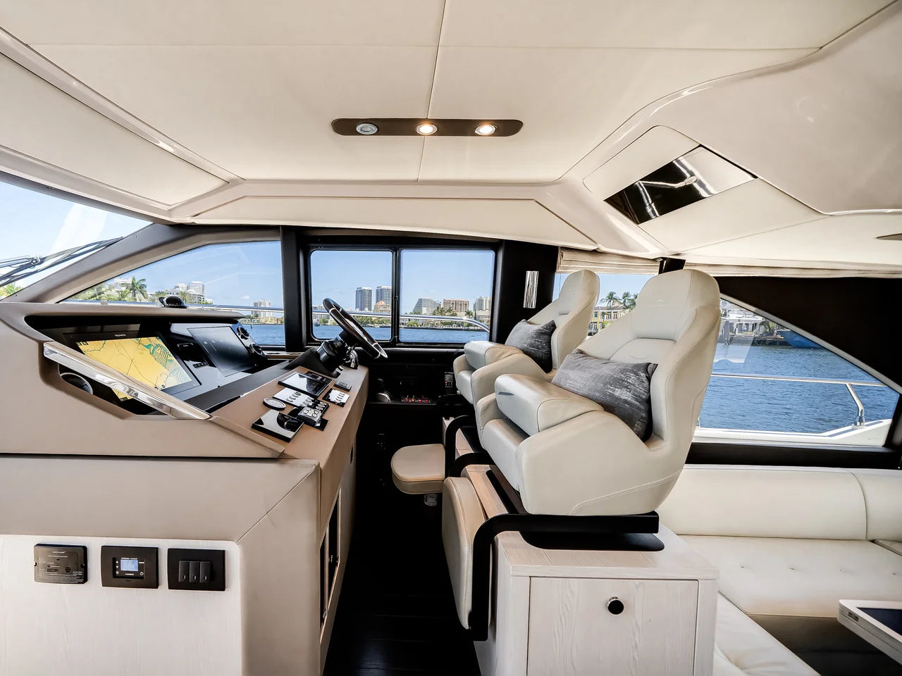 2021 Azimut 50 FLY 50.0 feet, Pompano Beach, Florida #41