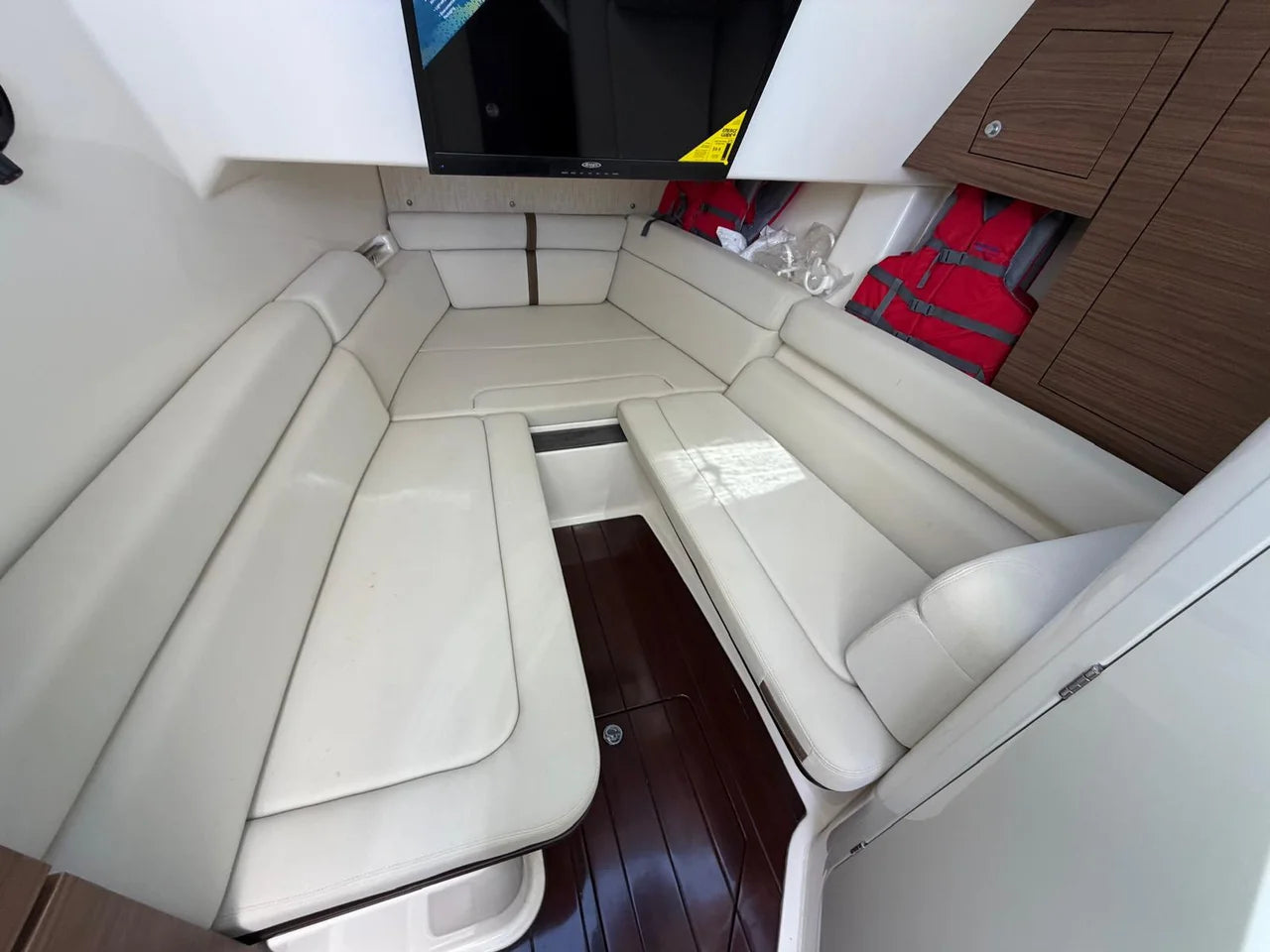 2022 Boston Whaler 350 REALM 35.0 feet, Key Largo, FL #27