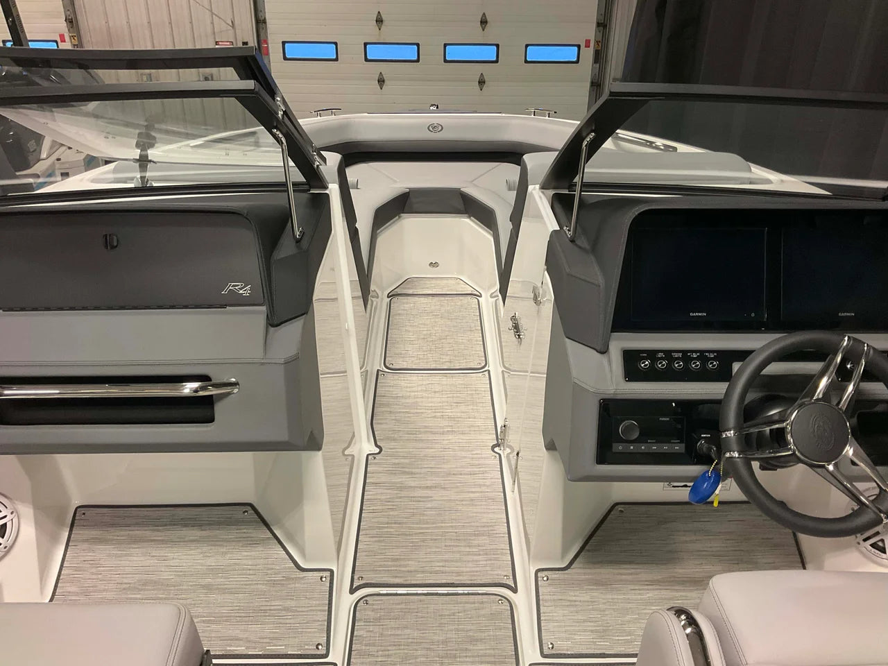 2026 Cobalt R4 Outboard 24.0 feet, Crosslake, Minnesota #24