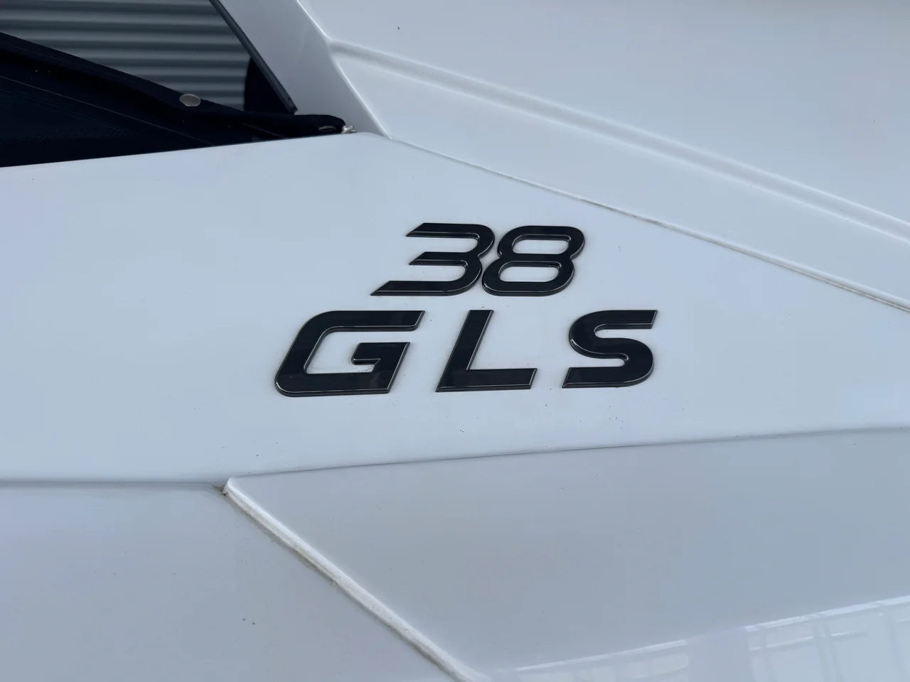 2023 Cruisers Yachts 38 GLS 38.0 feet, Lake Ozark, MO #4