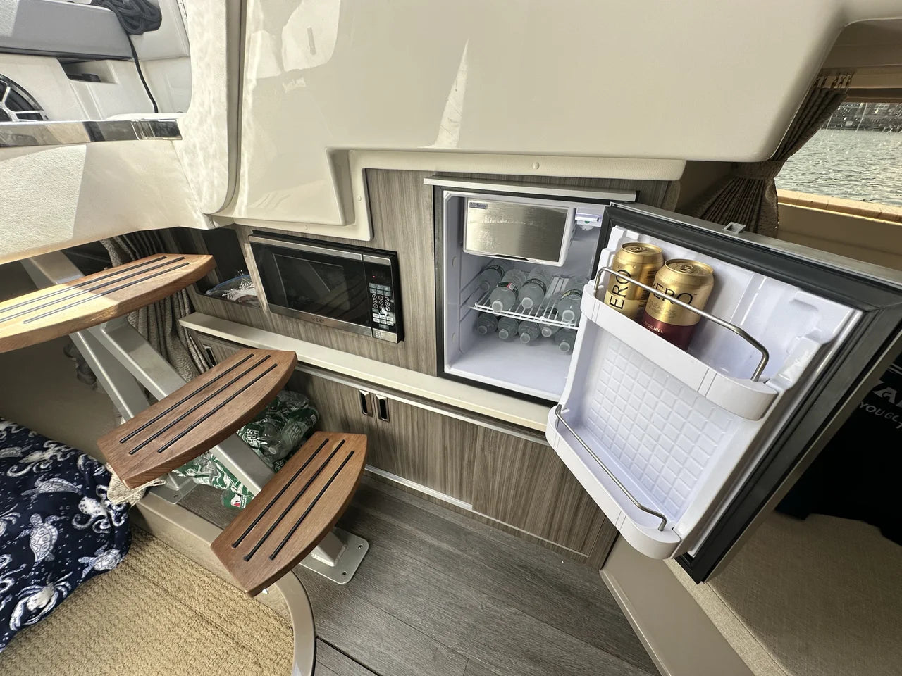 2023 Sea Ray 320 SUNDANCER OB 32.0 feet, Kittery, ME #23