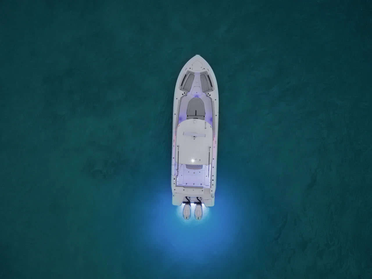 2026 Boston Whaler 330 Outrage 33.0 feet, Inuvik, Northwest Territories #5