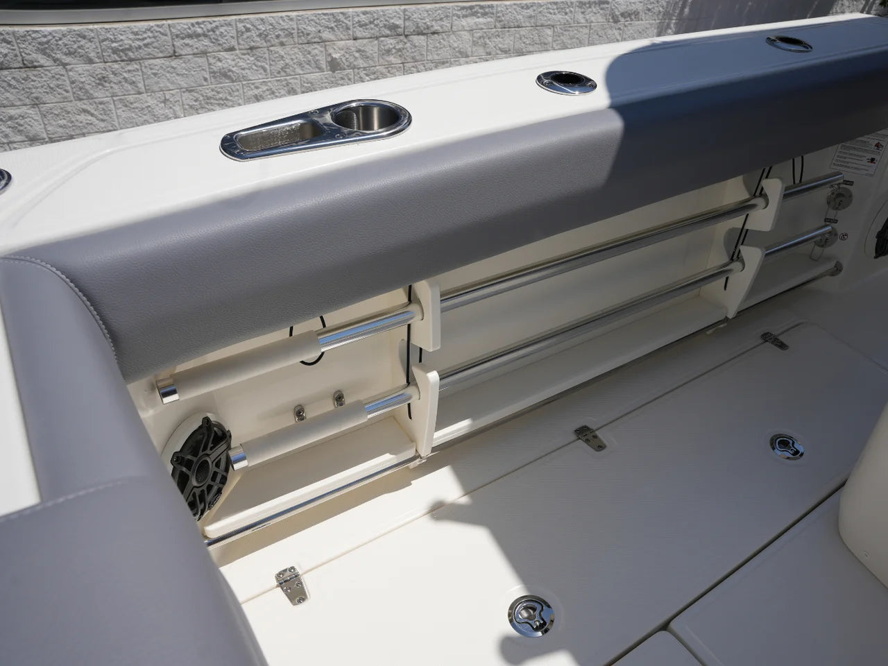 2027 Boston Whaler 250 Outrage 25.0 feet, Lewisville, TX #13