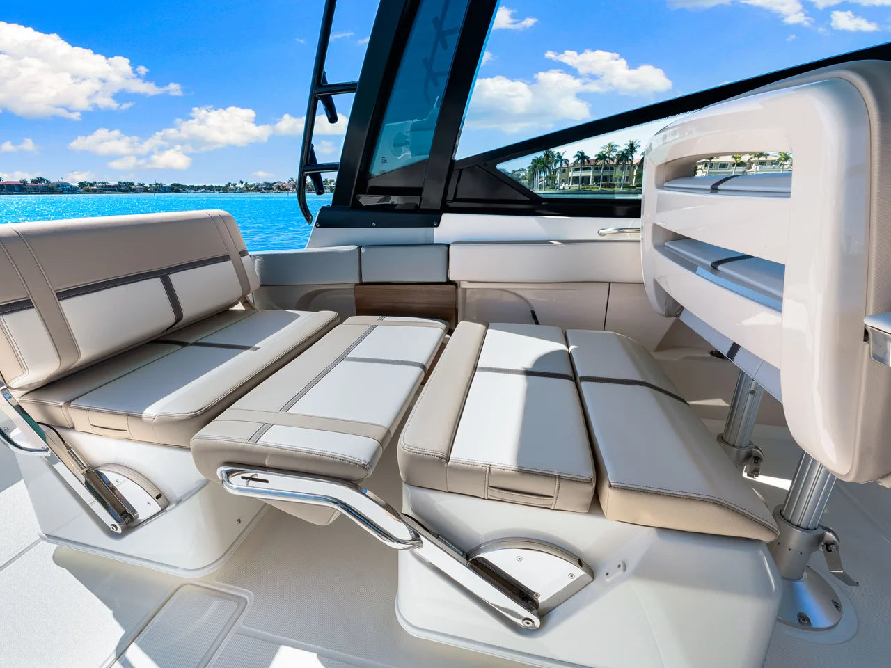 2026 Boston Whaler 330 Vantage 33.0 feet, Sarasota, FL #35