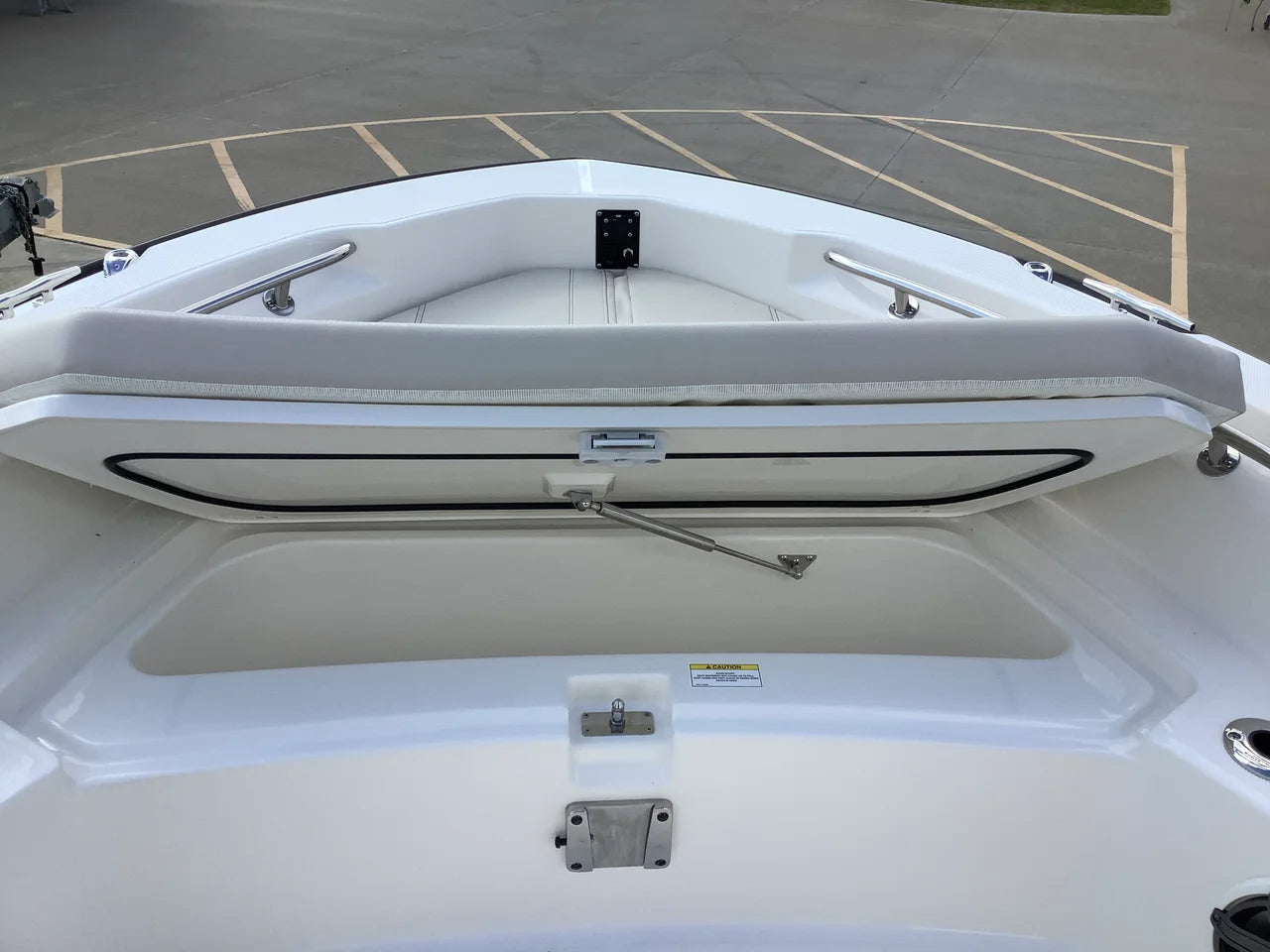 2026 Boston Whaler 220 Dauntless 22.0 feet, Monkey Island, OK #31