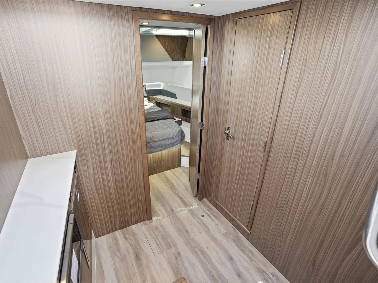 2026 Cruisers Yachts 50GLS OB 50.0 feet, Quincy, MA #36