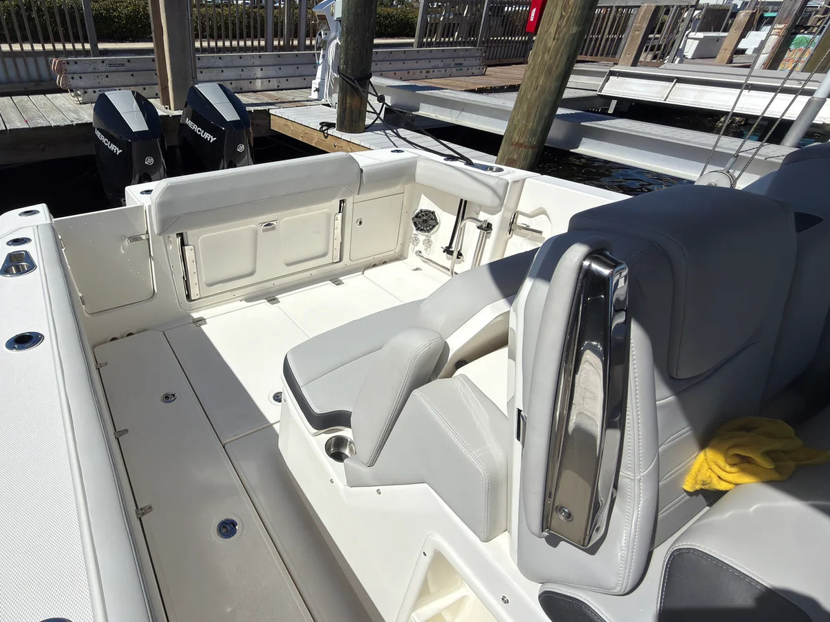 2027 Boston Whaler 330 Outrage 33.0 feet, Panama City, FL #33