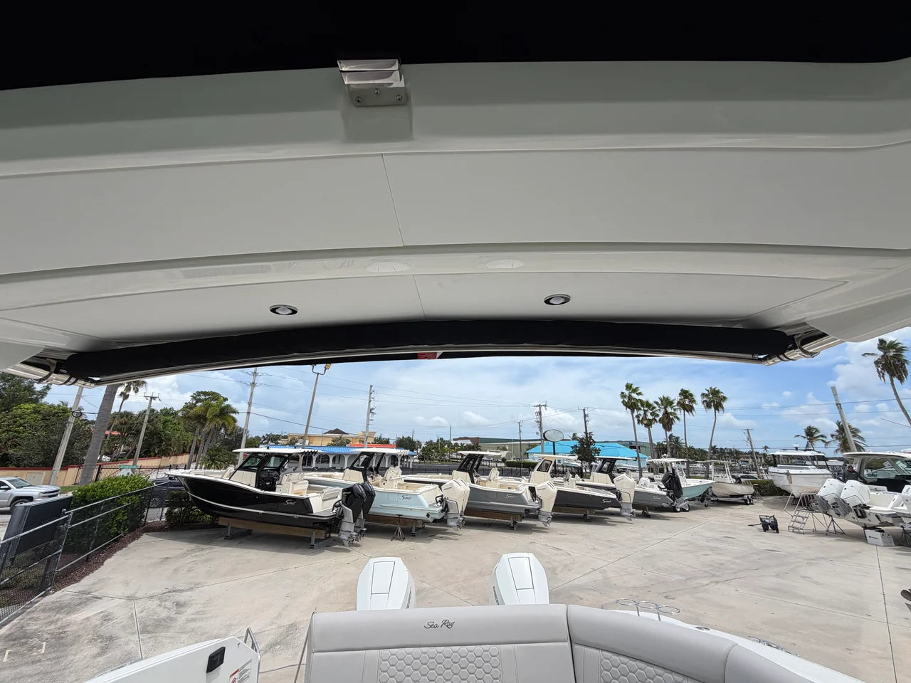 2027 Sea Ray Sundancer 320 Outboard 32.0 feet, Stuart, Florida #39