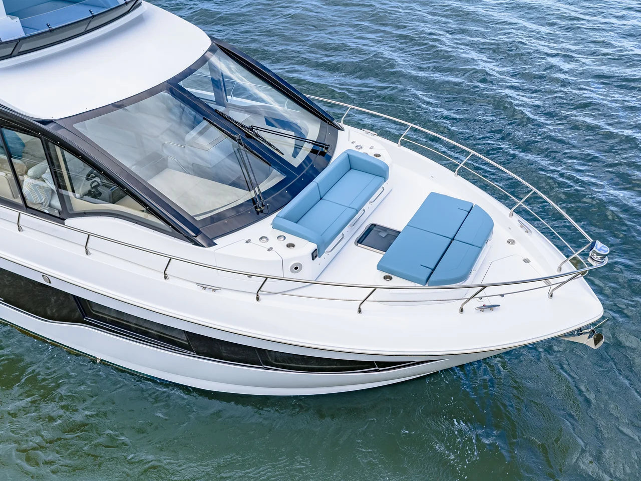 2026 Cruisers Yachts 50 FLY 50.0 feet, Clearwater, Florida #5