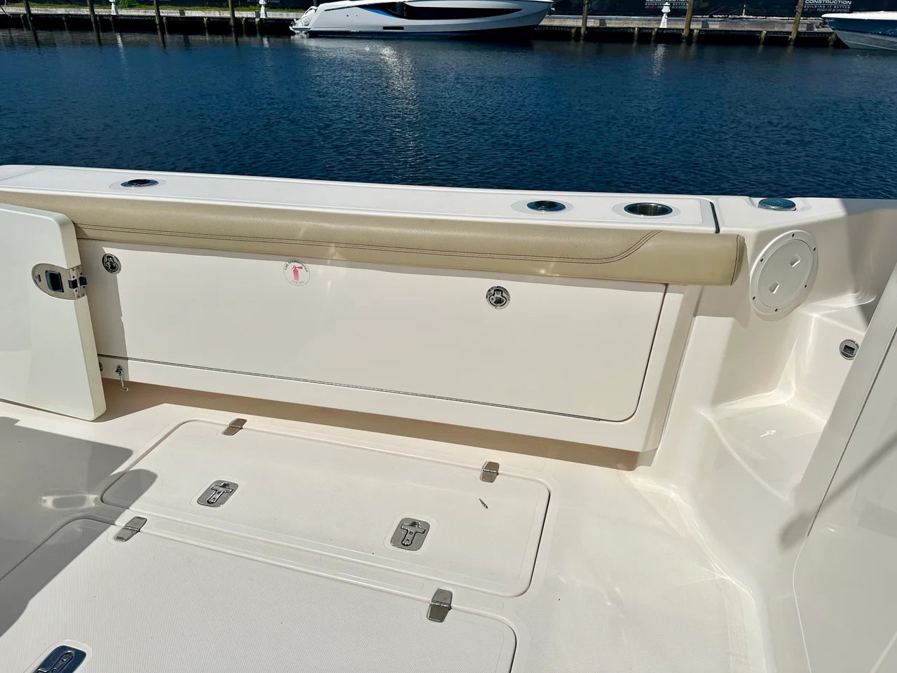 2017 Pursuit OS 385 OFFSHORE 39.0 feet, Fort Myers, Florida #29