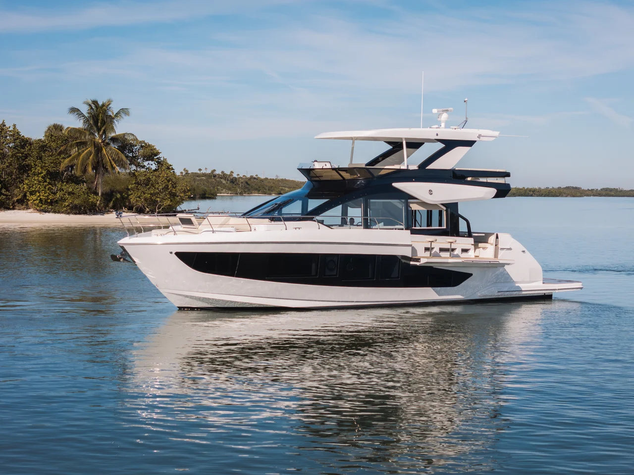 2026 Cruisers Yachts 57 FLY 57.0 feet, Stuart, Florida #77