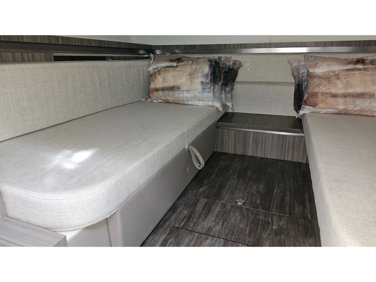 2026 Sea Ray 320 SUNDANCER COUPE OB 32.0 feet, Brick Township, New Jersey #14