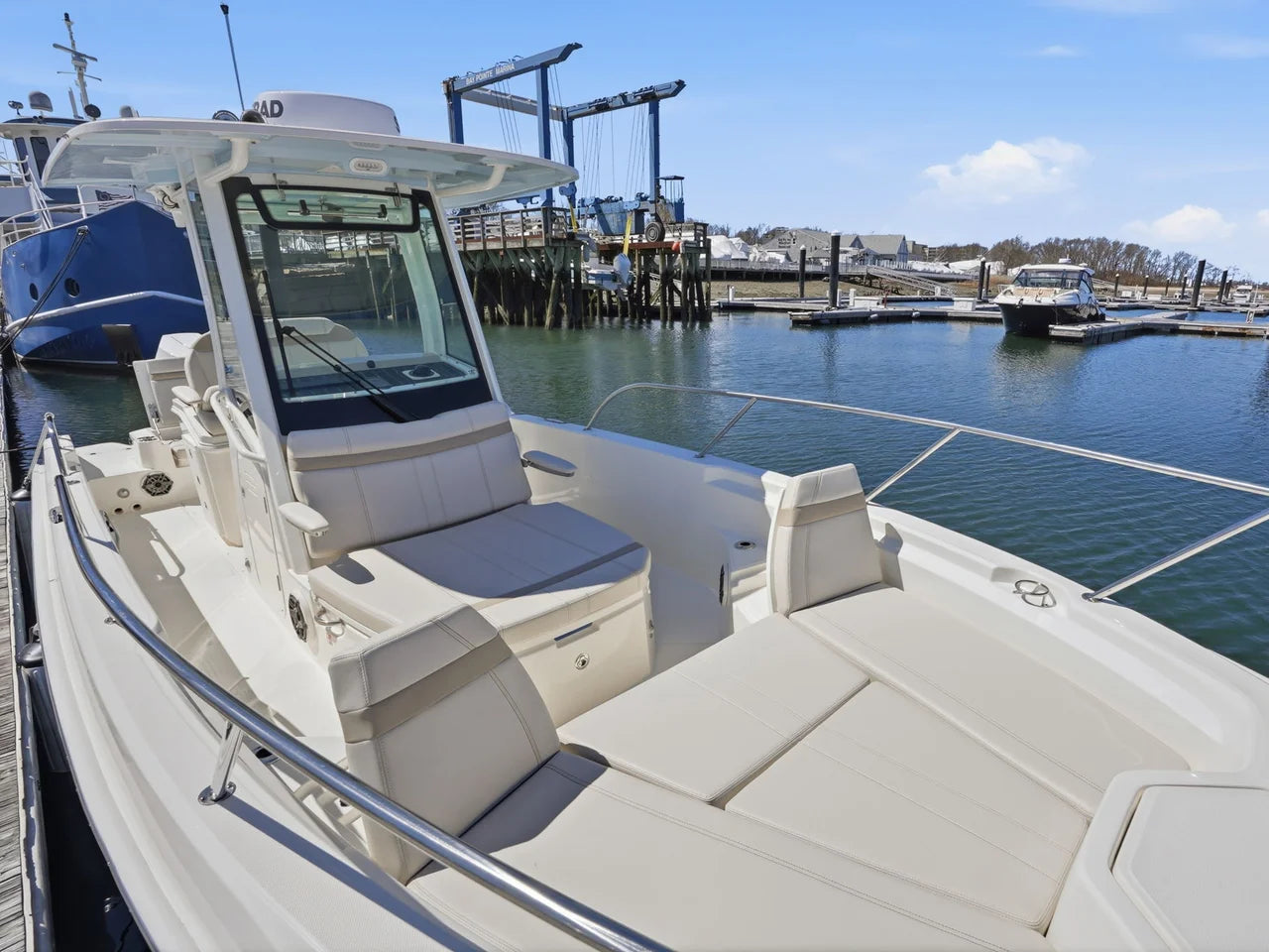 2026 Boston Whaler 280 Dauntless 28.0 feet, Quincy, MA #24