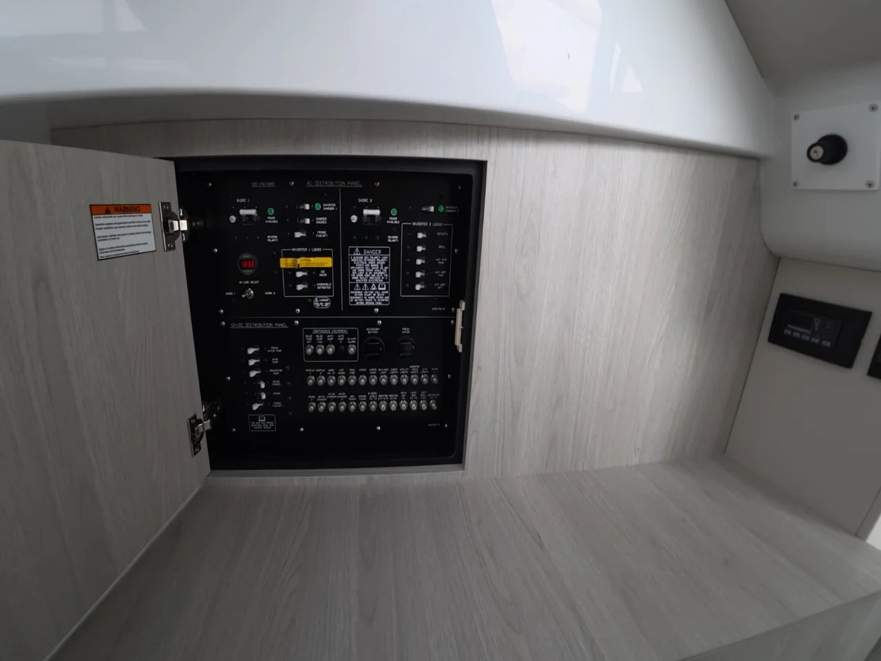 2026 Cruisers Yachts 38 VTR EC 38.0 feet, Somers Point, New Jersey #45