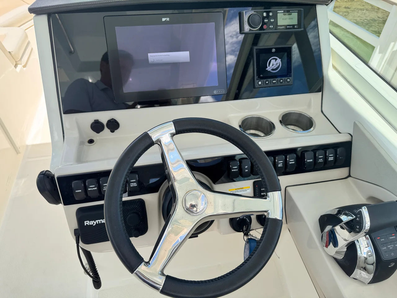 2022 Boston Whaler 280 VANTAGE 28.0 feet, St Petersburg, FL #16