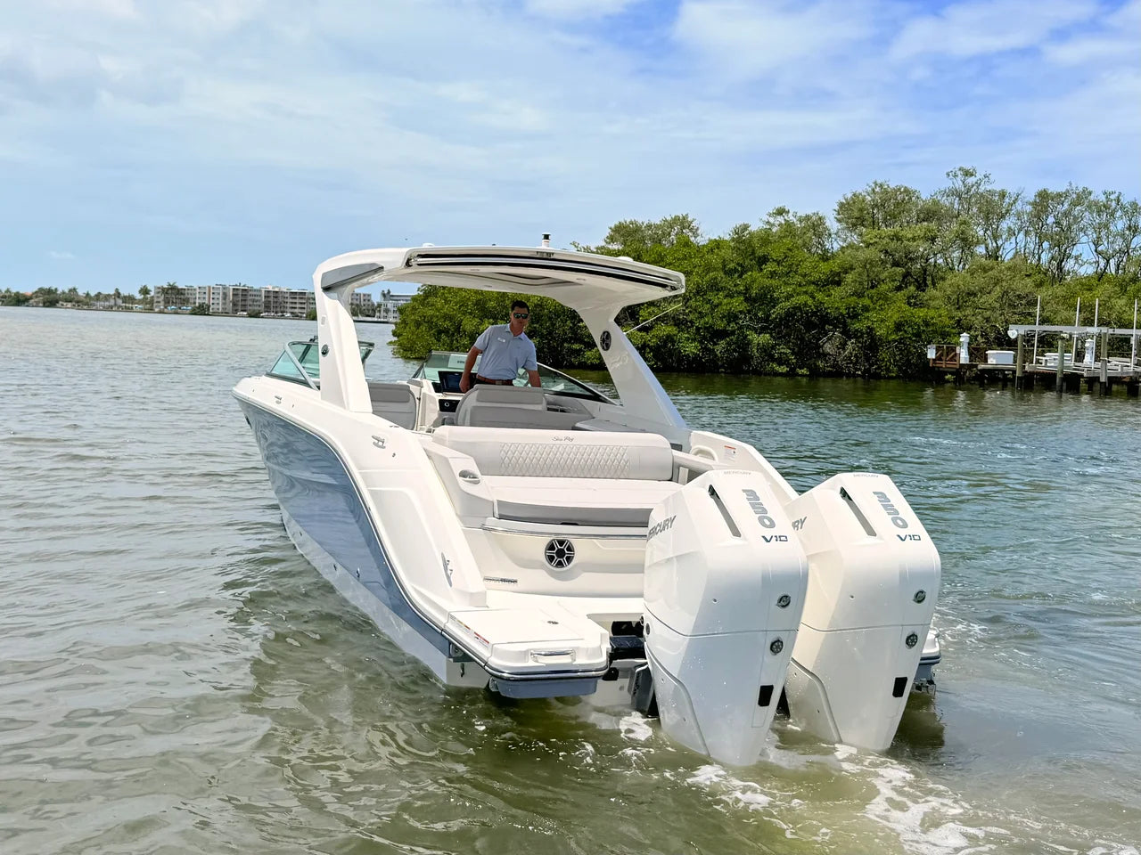 2026 Sea Ray SLX 310 Outboard 31.0 feet, St Petersburg, FL #15