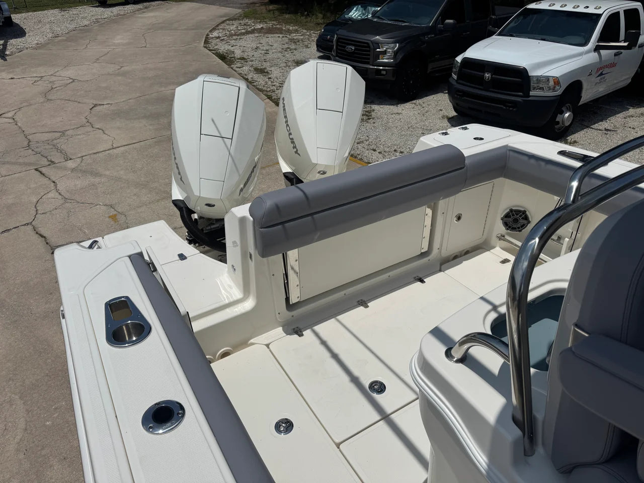 2026 Boston Whaler 250 Outrage 25.0 feet, Cocoa, Florida #5