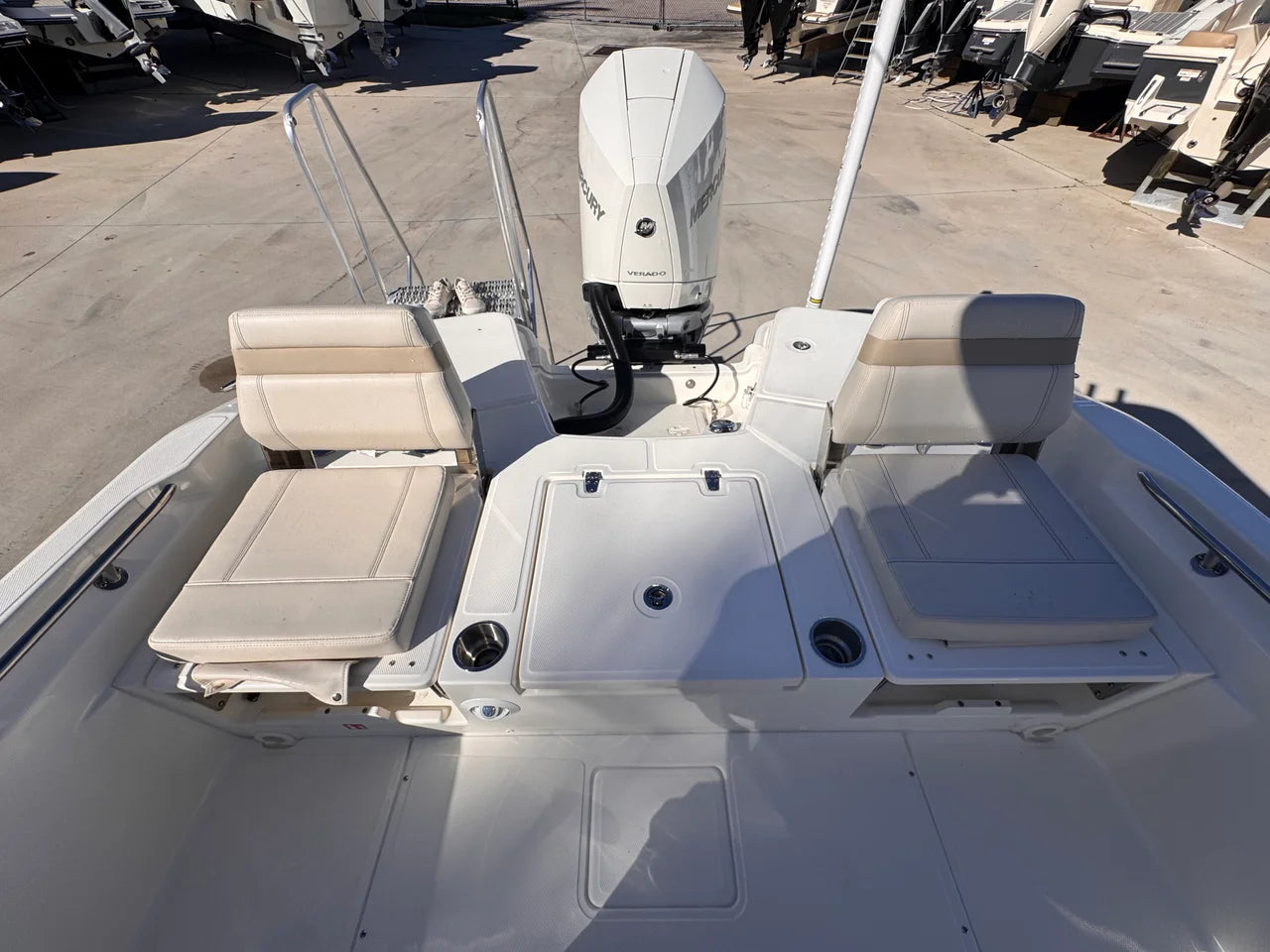 2026 Boston Whaler 250 Dauntless 25.0 feet, Stuart, Florida #12