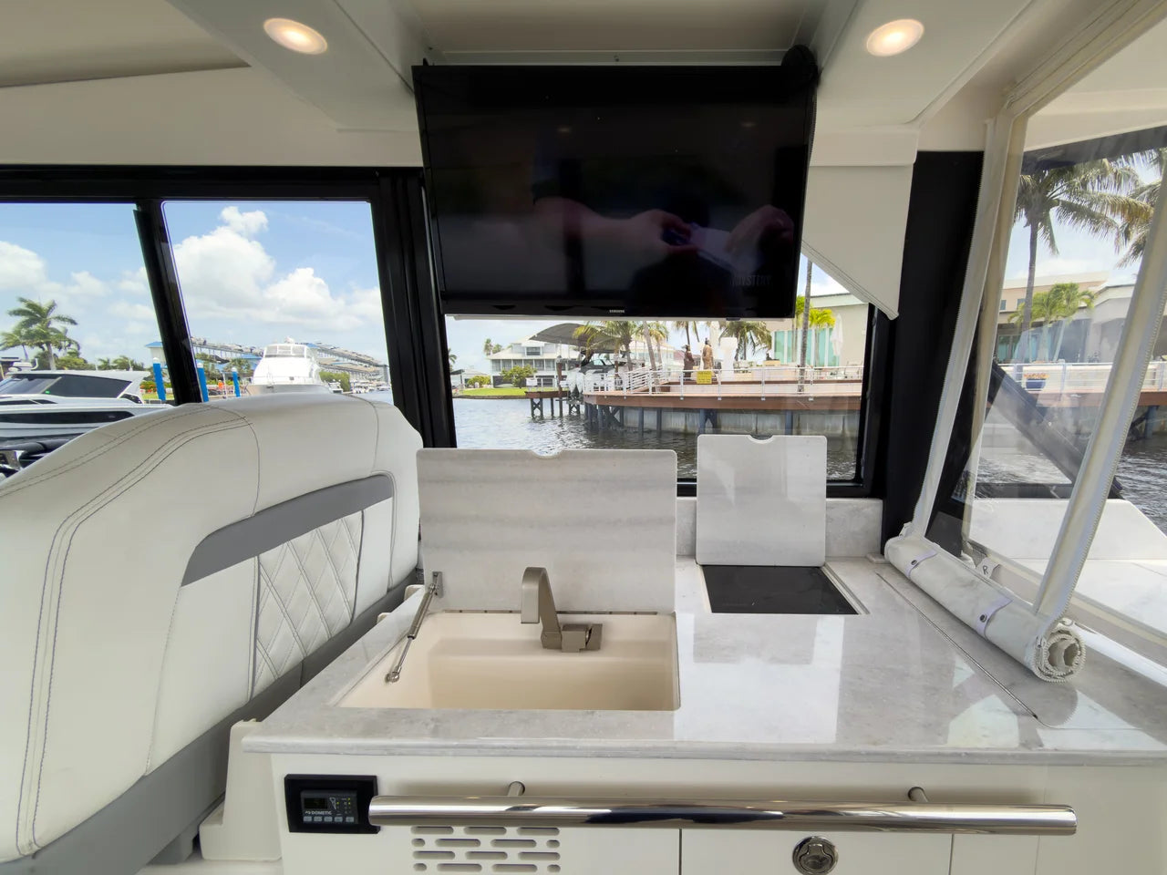 2024 Regal 36 XO 36.0 feet, Fort Myers, FL #9