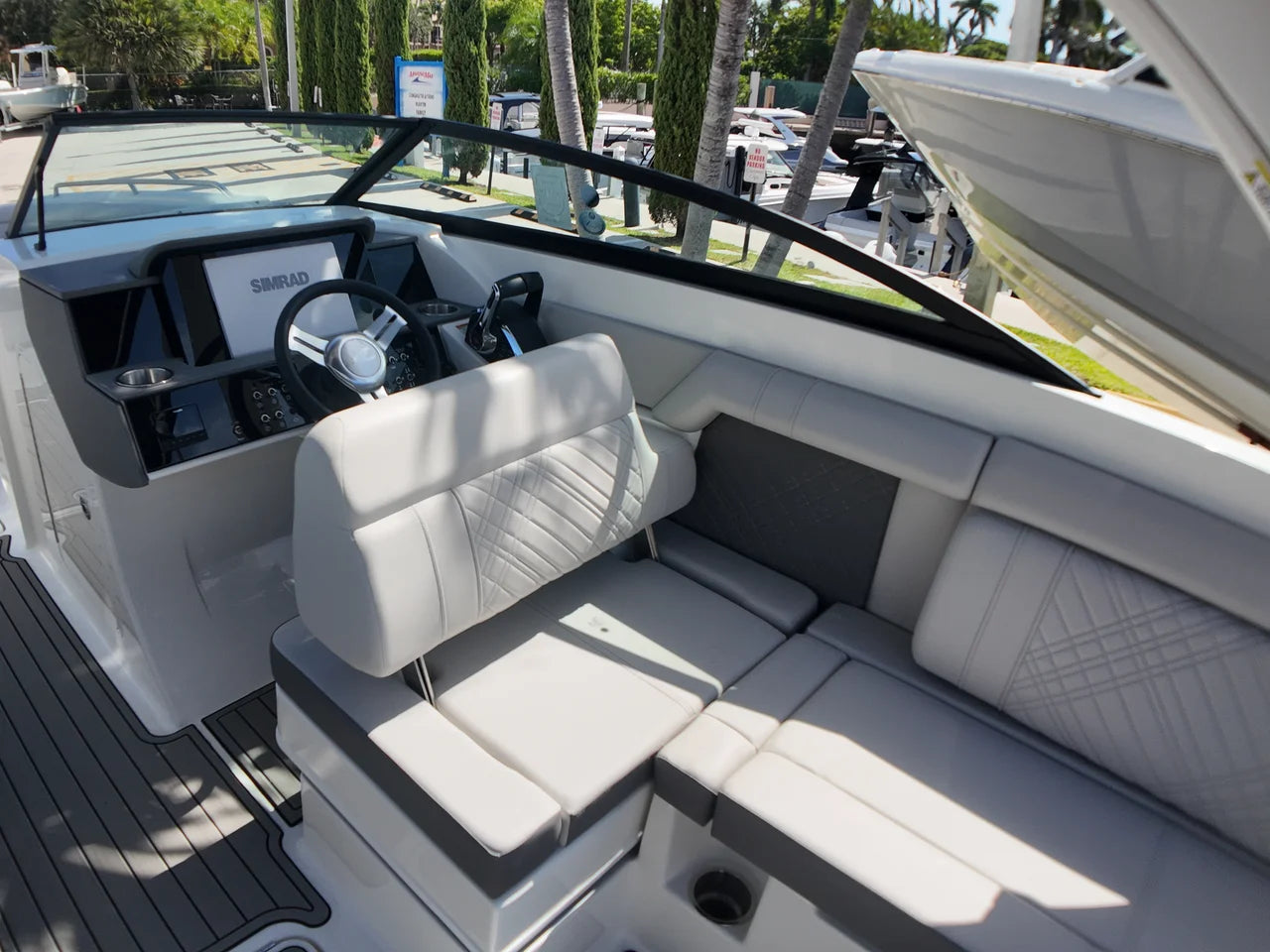 2027 Sea Ray SDX 290 Outboard 29.0 feet, Pompano Beach, Florida #27