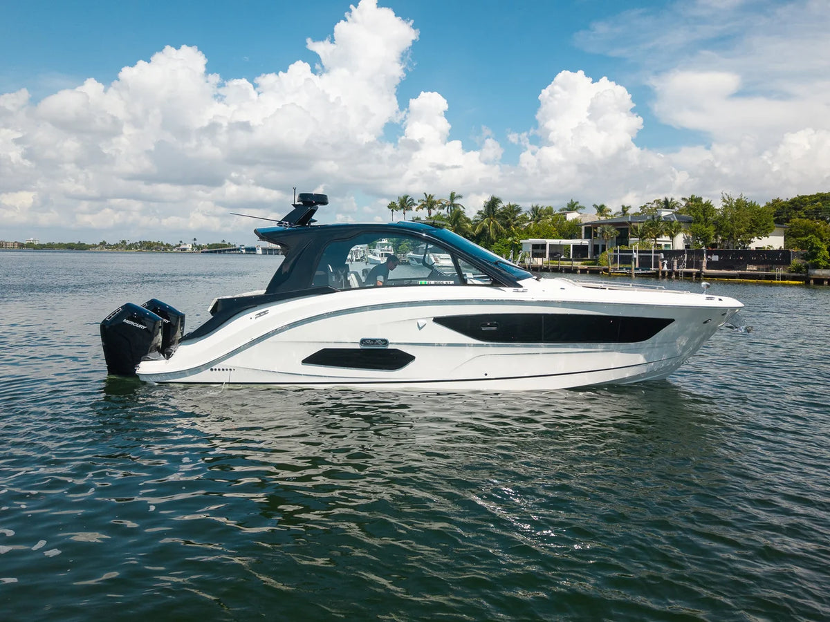 2026 Sea Ray Sundancer 370 Outboard 37.0 feet, Miami, FL #1
