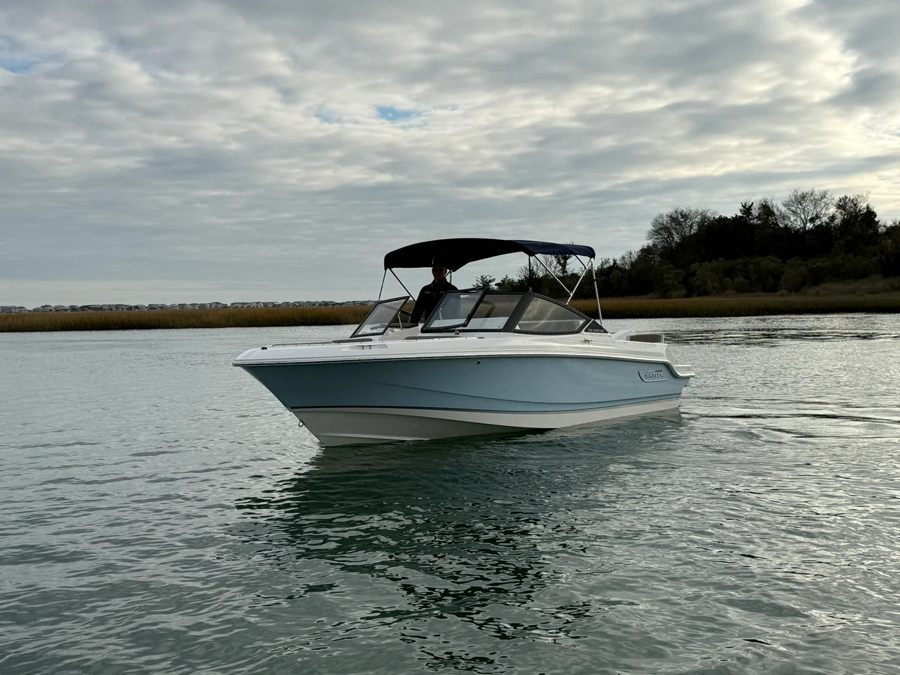 2026 Boston Whaler 210 Vantage 21.0 feet, Wrightsville Beach, North Carolina #2