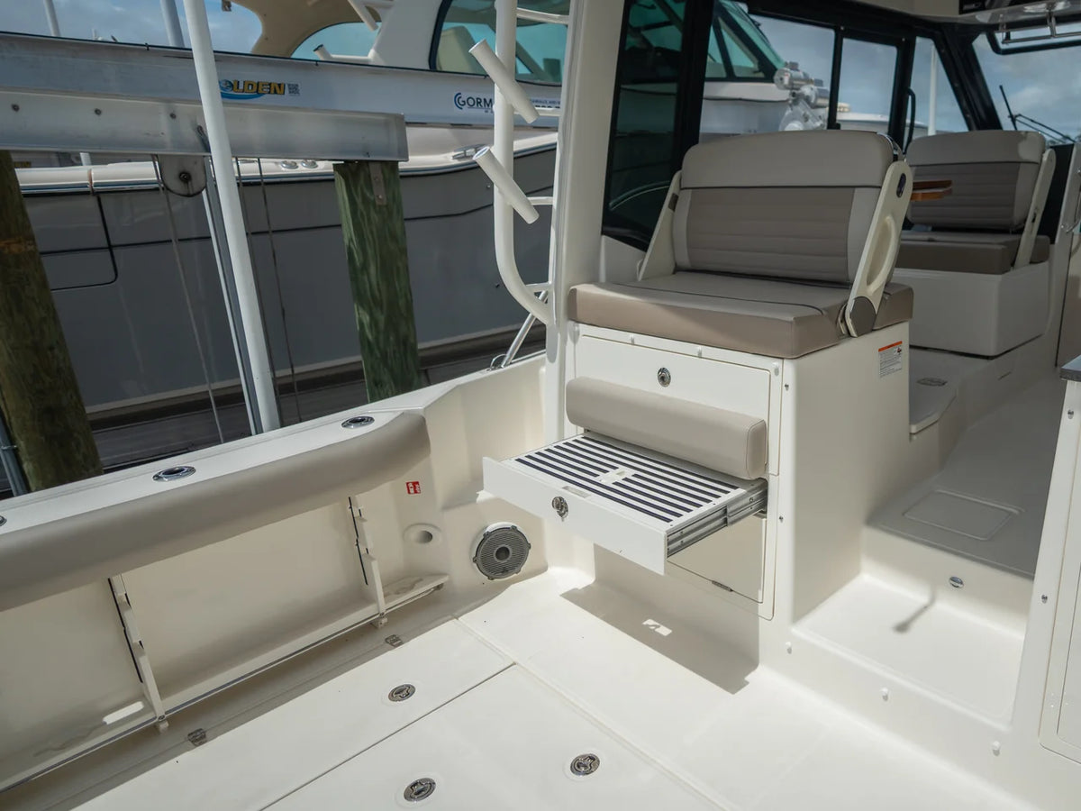 2026 Boston Whaler 365 Conquest 36.0 feet, Panama City, FL #40