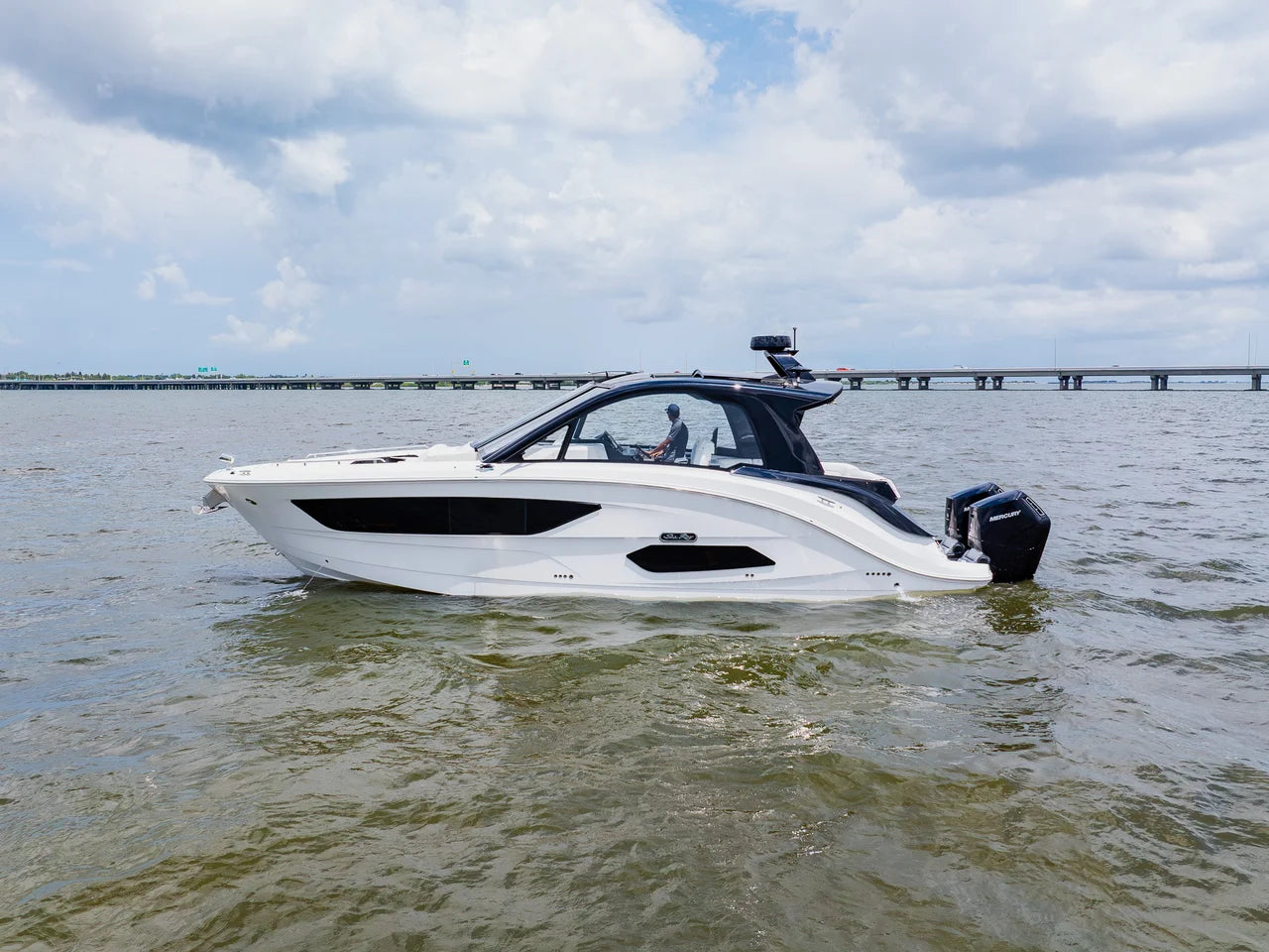 2026 Sea Ray Sundancer 370 Outboard 37.0 feet, Clearwater, Florida #2