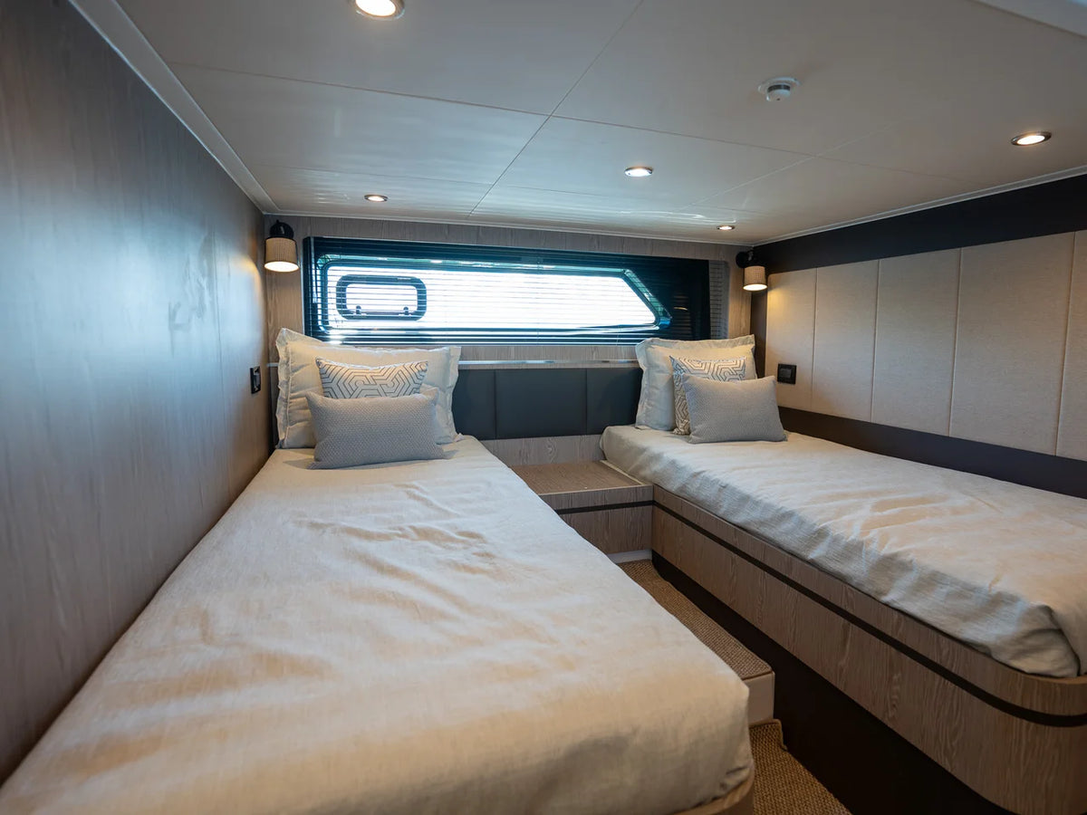 2025 Azimut ATLANTIS 45 45.0 feet, Miami, FL #24