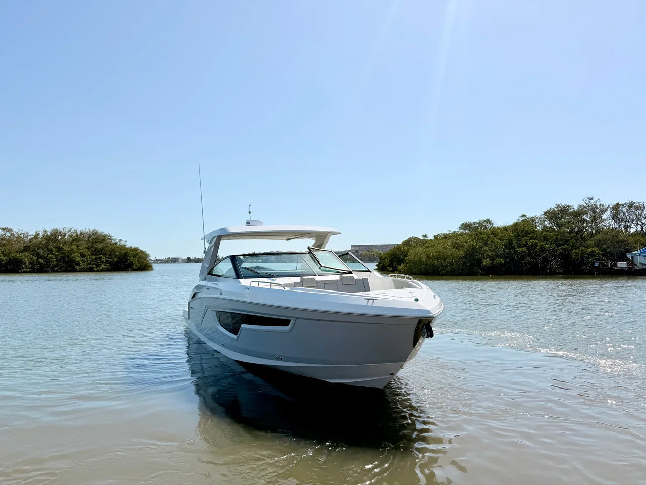 2026 Cruisers Yachts 34 GLS Outboard 34.0 feet, St Petersburg, FL #27